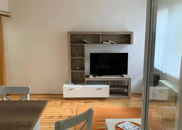 شقة Tvrdjava سميديريفو